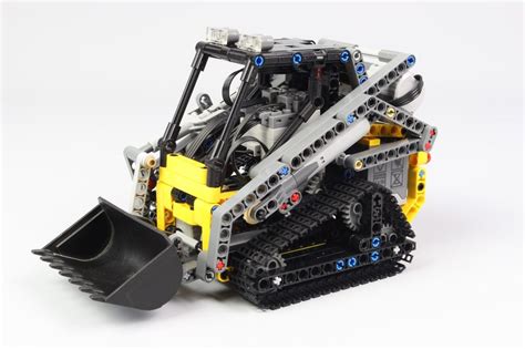 mini lego moc compact tracked loader|MOC .